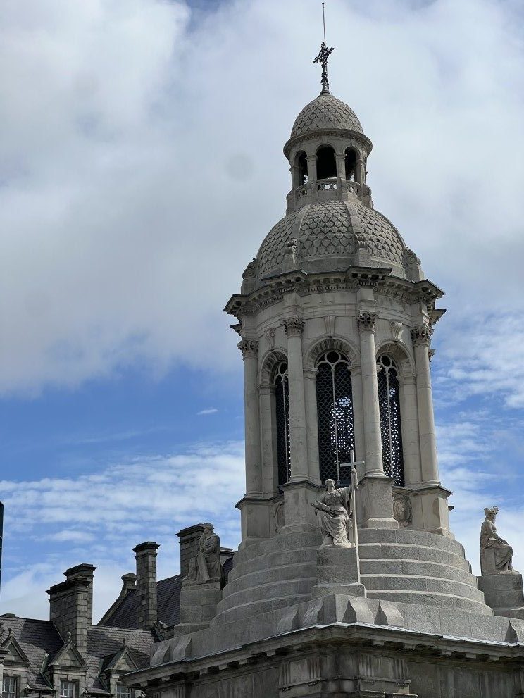 Trinity College Dublin 종탑